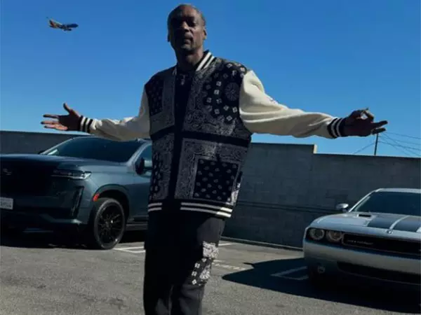 Snoop Dogg फिल्म का निर्देशन क्रेग ब्रूअर करेंगे Snoop Dogg फिल्म का निर्देशन क्रेग ब्रूअर करेंगे