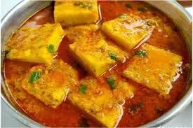 Besan Curry : बनाएं ये स्वादिष्ट और लजीज बेसन की सब्जी Besan Curry : बनाएं ये स्वादिष्ट और लजीज बेसन की सब्जी