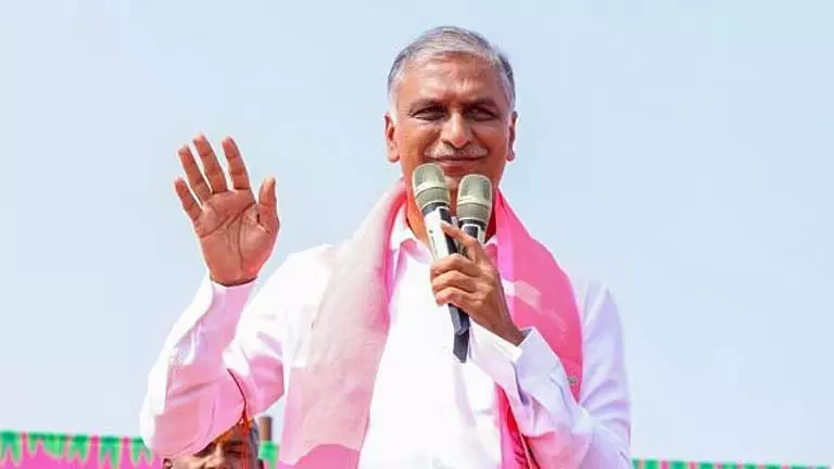 रेवंत-उत्तम तेलंगाना के हितों की रक्षा करने में विफल रहे: Harish Rao रेवंत-उत्तम तेलंगाना के हितों की रक्षा करने में विफल रहे: Harish Rao