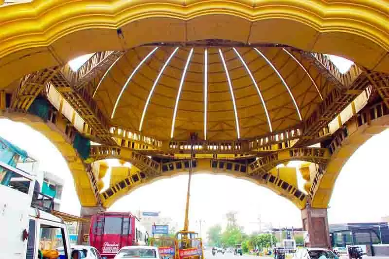वर्षों की उपेक्षा के बाद Amritsar के गोल्डन गेट का जीर्णोद्धार शुरू वर्षों की उपेक्षा के बाद Amritsar के गोल्डन गेट का जीर्णोद्धार शुरू