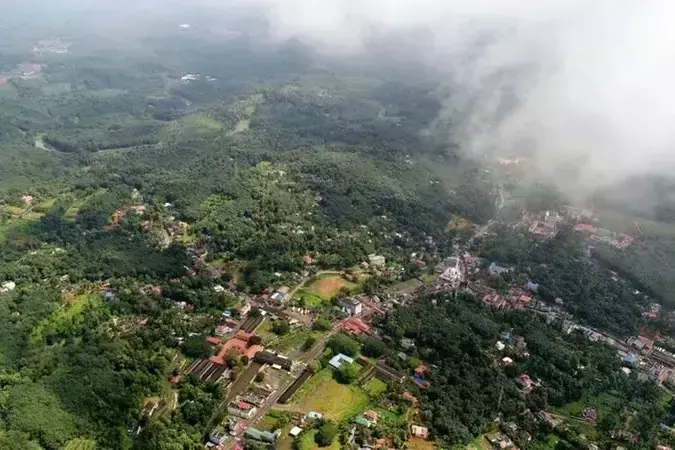 Kerala : कानूनी बाधाएं दूर होने के बाद सोमवार से सबरीमाला हवाई अड्डे की भूमि का सर्वेक्षण शुरू Kerala : कानूनी बाधाएं दूर होने के बाद सोमवार से सबरीमाला हवाई अड्डे की भूमि का सर्वेक्षण शुरू