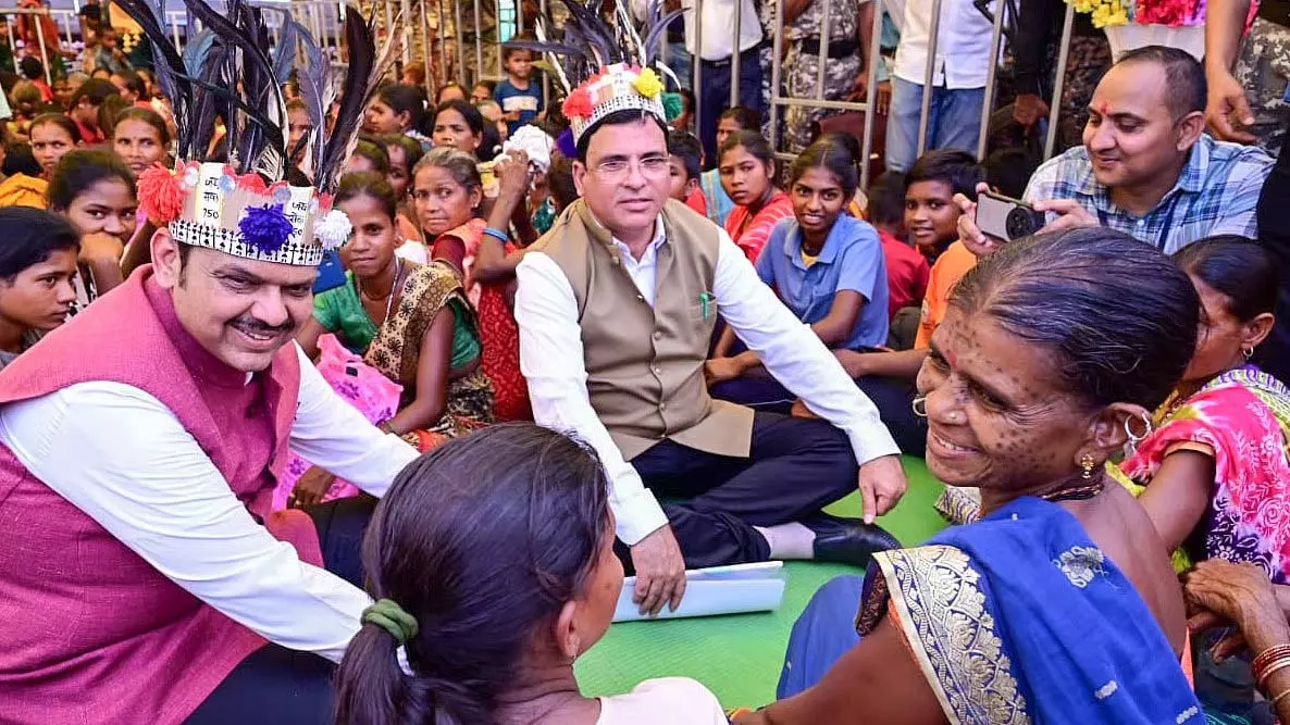 Maharashtra : मुख्यमंत्री ने गढ़चिरौली के अबूझमाड़ की तलहटी का दौरा किया Maharashtra : मुख्यमंत्री ने गढ़चिरौली के अबूझमाड़ की तलहटी का दौरा किया