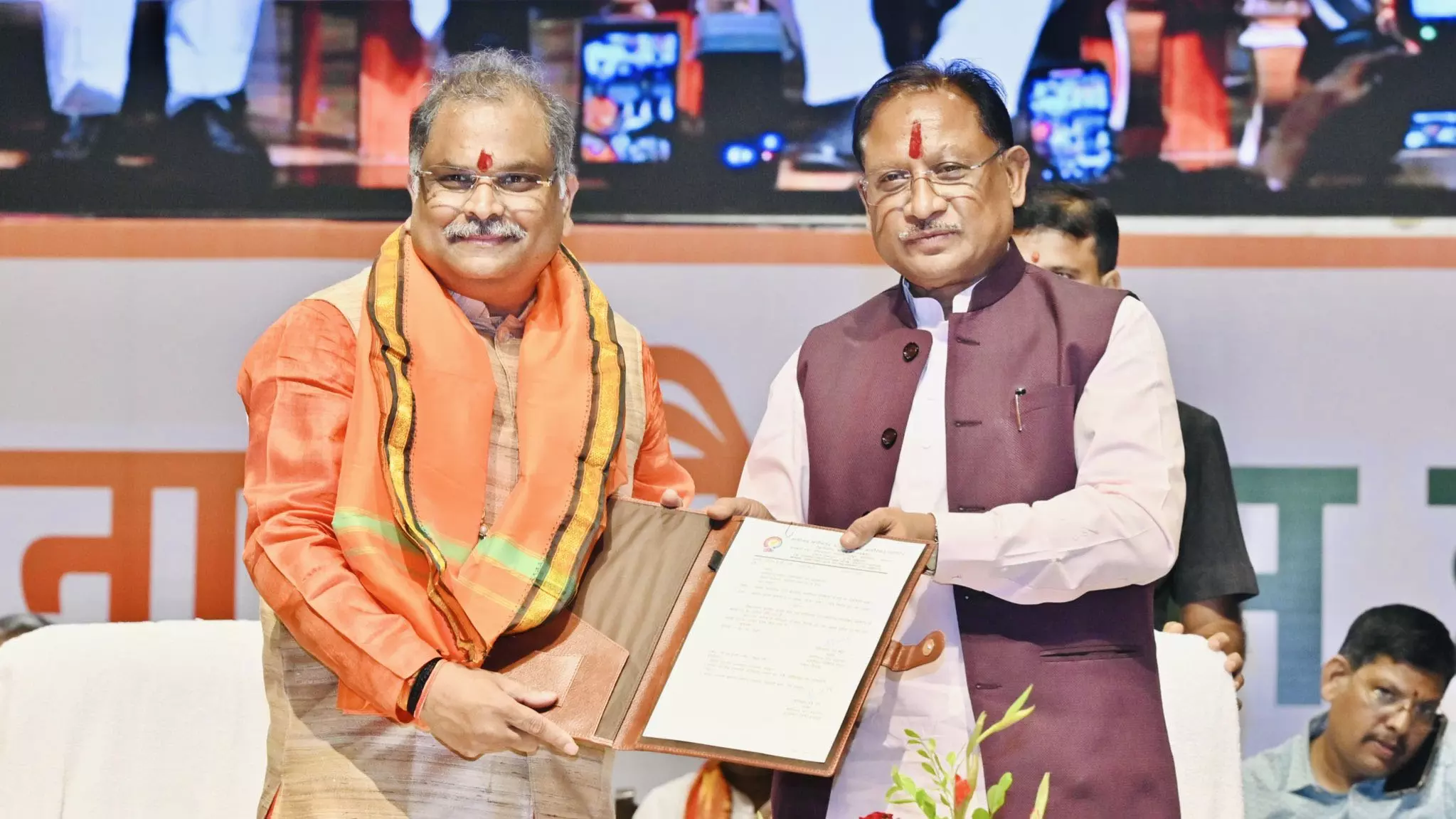 CG स्टेट बेवरेजेस कार्पोरेशन लिमिटेड के नव-नियुक्त अध्यक्ष श्रीनिवास राव मद्दी ने पदभार ग्रहण किया CG स्टेट बेवरेजेस कार्पोरेशन लिमिटेड के नव-नियुक्त अध्यक्ष श्रीनिवास राव मद्दी ने पदभार ग्रहण किया