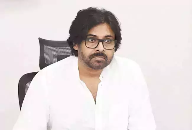 Andhra : पवन को अपमानित करने का मामला युवक पुलिस हिरासत में Andhra : पवन को अपमानित करने का मामला युवक पुलिस हिरासत में