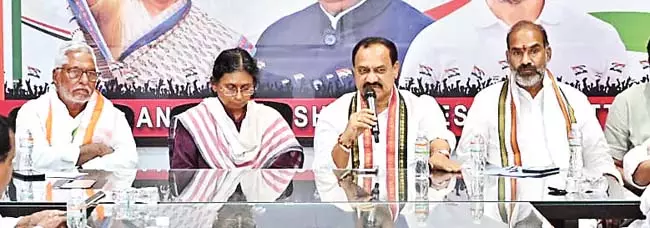 इसी महीने होगा मंत्रिमंडल विस्तार : महेश कुमार गौड़ इसी महीने होगा मंत्रिमंडल विस्तार : महेश कुमार गौड़