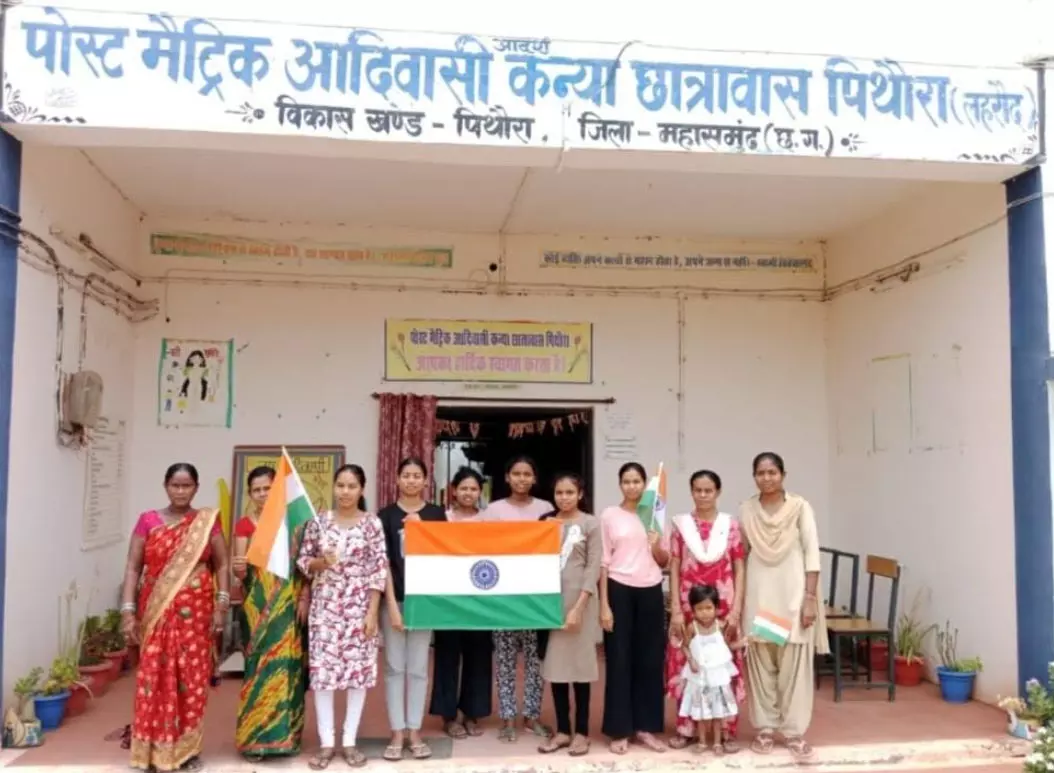 आदिवासी कन्या छात्रावास लहरौद बना आत्मनिर्भरता और संस्कारों का केंद्र आदिवासी कन्या छात्रावास लहरौद बना आत्मनिर्भरता और संस्कारों का केंद्र