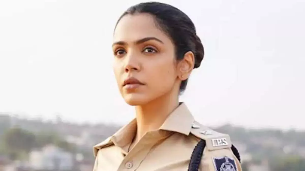 Shriya पिलगांवकर ने ‘छल कपट द डिसेप्शन’ के लिए सहानुभूति के साथ वर्दी पहनी Shriya पिलगांवकर ने ‘छल कपट द डिसेप्शन’ के लिए सहानुभूति के साथ वर्दी पहनी