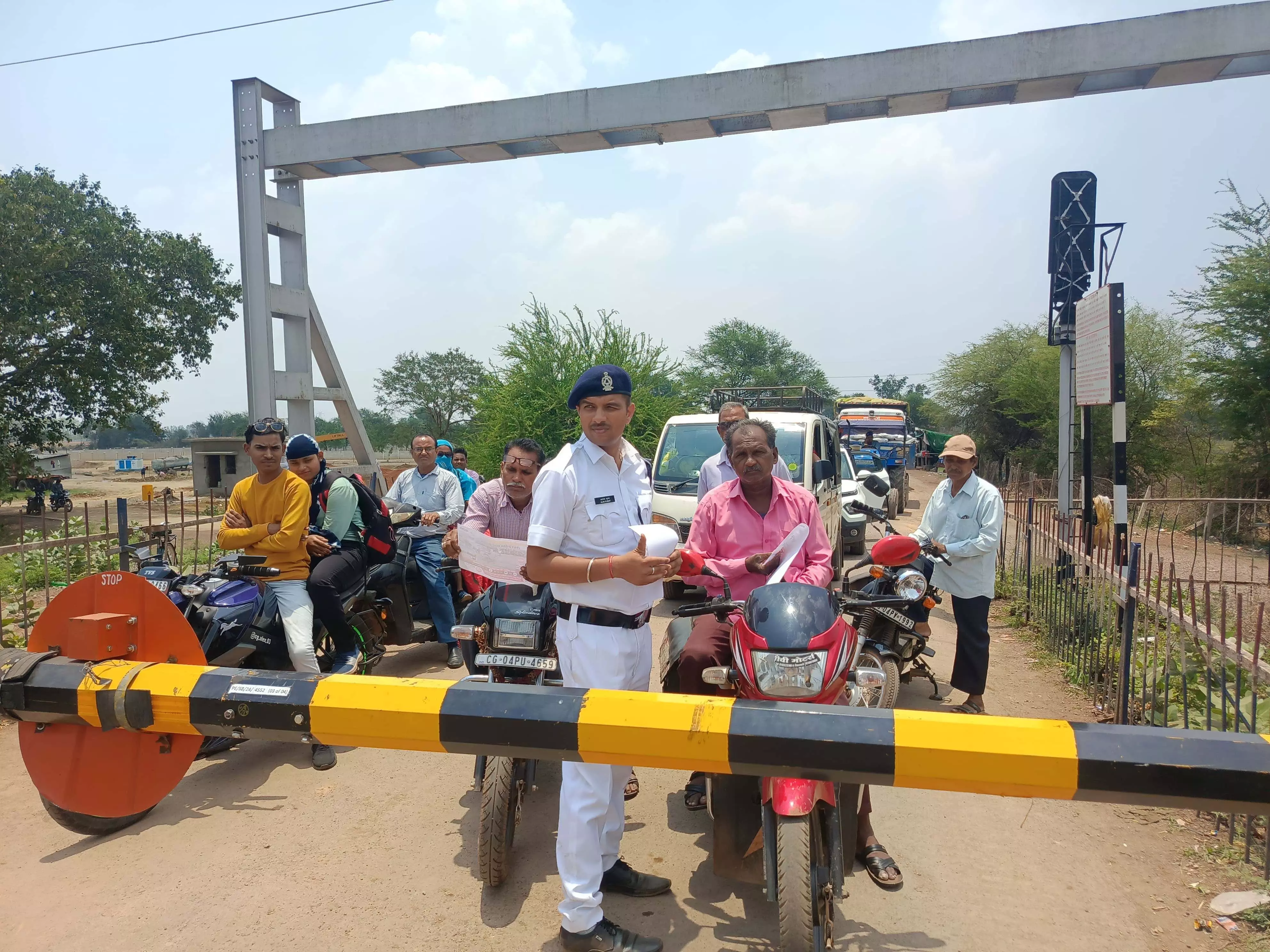 अंतर्राष्ट्रीय फाटक दिवस पर चलाया गया सघन जागरुकता अभियान अंतर्राष्ट्रीय फाटक दिवस पर चलाया गया सघन जागरुकता अभियान