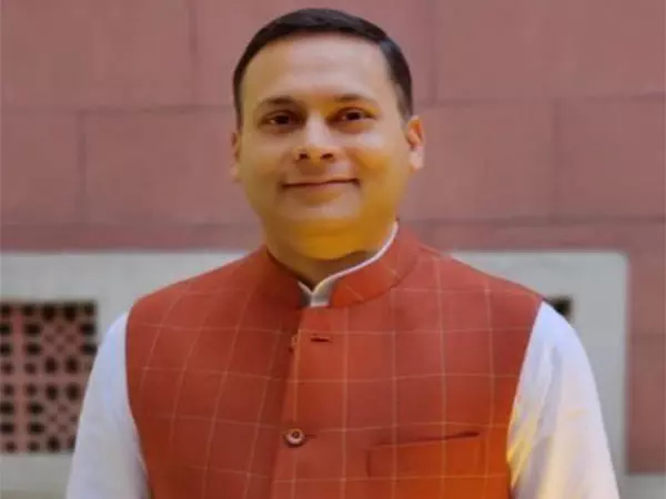 अमित मालवीय ने फिरहाद हकीम की पीएम पर टिप्पणी को बताया अभद्र अमित मालवीय ने फिरहाद हकीम की पीएम पर टिप्पणी को बताया अभद्र