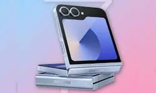 Samsung Galaxy Z Flip FE: सैमसंग का सस्ता फ्लिप फोन जल्द होगा लॉन्च, जानिए संभावित कीमत और फीचर्स Samsung Galaxy Z Flip FE: सैमसंग का सस्ता फ्लिप फोन जल्द होगा लॉन्च, जानिए संभावित कीमत और फीचर्स