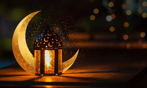 Bakrid 2025: बकरीद आज, जानें ईद-उल-अजहा का महत्व और इतिहास Bakrid 2025: बकरीद आज, जानें ईद-उल-अजहा का महत्व और इतिहास