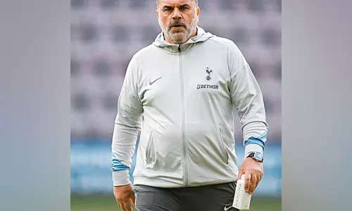 टोटेनहम हॉटस्पर ने Europa League में जीत के कुछ सप्ताह बाद ही अपने मुख्य कोच एंजे पोस्टेकोग्लू को बर्खास्त कर दिया टोटेनहम हॉटस्पर ने Europa League में जीत के कुछ सप्ताह बाद ही अपने मुख्य कोच एंजे पोस्टेकोग्लू को बर्खास्त कर दिया