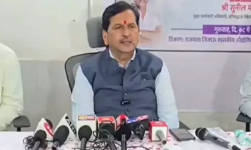 Mumbai : मंत्री लोढ़ा ने अगस्त क्रांति मैदान में ईद की नमाज़ पढ़ने की अपील का विरोध किया