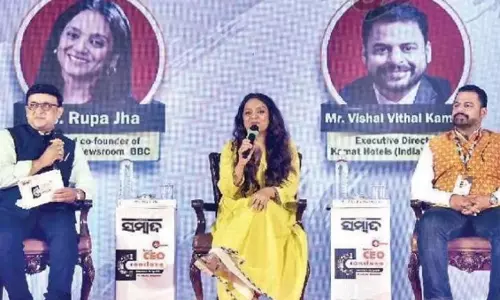 AI को नैतिक ढांचे के भीतर काम करना चाहिए, वह मनुष्यों से आगे नहीं जा सकता