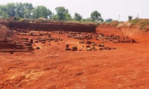 ऐतिहासिक कुपारी क्षेत्र लघु खनिज लूट का शिकार