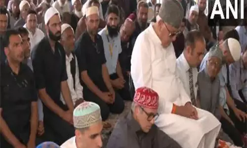 उम्मीद है कि यह ईद मुसलमानों के लिए अच्छे दिन लेकर आएगी: हजरतबल दरगाह में नमाज के बाद CM Abdullah
