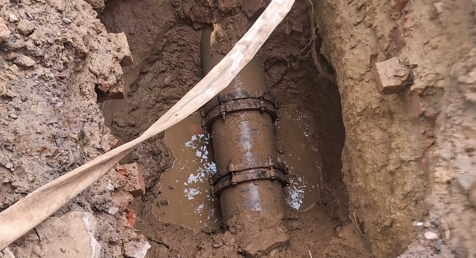 Haldwani: जल संकट से जूझ रहे लोग, नलकूप और पाइपलाइन दोनों फेल