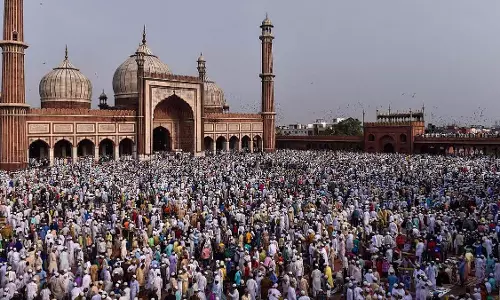 Bhopal : ईद-उल-अजहा शांतिपूर्वक मनाई गई, न्याय, सद्भाव और वैश्विक शांति की प्रार्थना की गई Bhopal : ईद-उल-अजहा शांतिपूर्वक मनाई गई, न्याय, सद्भाव और वैश्विक शांति की प्रार्थना की गई