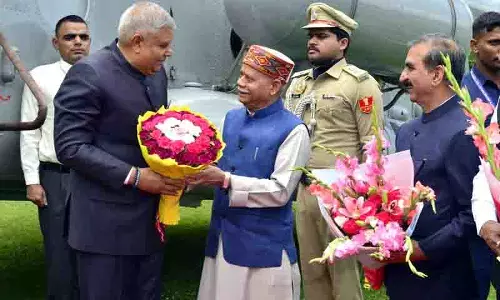 उपराष्ट्रपति जगदीप धनखड़ का Shimla पहुंचने पर गर्मजोशी से स्वागत किया