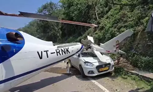 Uttrakhand : हेलीकॉप्टर क्रैश से बचा, पायलट घायल