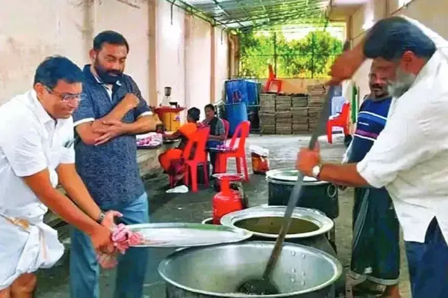 Kerala समूह ने संघर्षरत परिवारों के लिए 295वीं निःशुल्क शादी की दावत का आयोजन