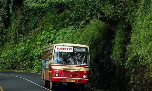 Kerala ; बरसात के मौसम में खर्च कम करके जंगल की सैर का अपना सफर शुरू करे Kerala ; बरसात के मौसम में खर्च कम करके जंगल की सैर का अपना सफर शुरू करे