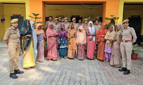 Farrukhabad: पुलिस ने दबोचा महिला चोरों का गिरोह, 11 गिरफ्तार