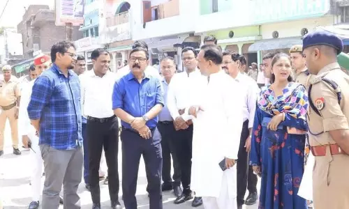 Bareilly: ईदगाह की सफाई व्यवस्था सुदृढ़ बनाने जोनवार टीमों का गठन Bareilly: ईदगाह की सफाई व्यवस्था सुदृढ़ बनाने जोनवार टीमों का गठन