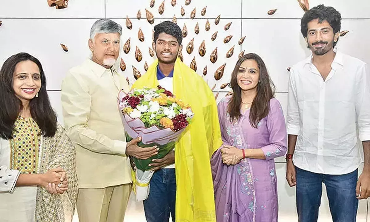 Andhra: तेलुगु राज्यों की प्रगति में योगदान दें छात्र: मुख्यमंत्री