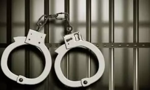 नकली IMFL की 18,000 से अधिक बोतलें जब्त, 4 गिरफ्तार