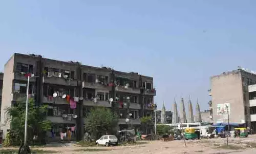 CHB स्मॉल फ्लैट्स के 13 और आवंटियों को बेदखली का नोटिस CHB स्मॉल फ्लैट्स के 13 और आवंटियों को बेदखली का नोटिस