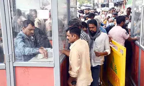 Nampally प्रदर्शनी मैदान में वार्षिक मछली प्रसादम वितरण सुबह 10 बजे शुरू होगा