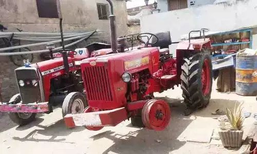 Gram Panchayats को ट्रैक्टरों के रखरखाव में दिक्कतों के कारण स्वच्छता और वृक्षारोपण अभियान बाधित