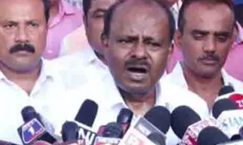कुमारस्वामी ने कर्नाटक सरकार पर ध्यान भटकाने की रणनीति अपनाने का आरोप लगाया