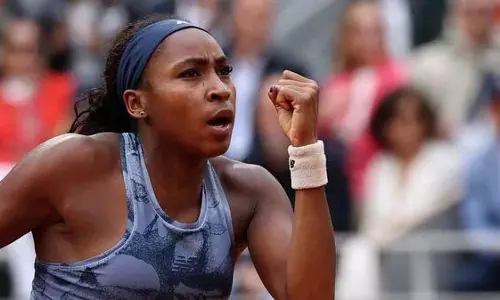 Coco Gauff ने आर्यना सबालेंका को हराकर फ्रेंच ओपन जीता Coco Gauff ने आर्यना सबालेंका को हराकर फ्रेंच ओपन जीता