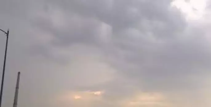 छत्तीसगढ़ : मौसम पर अपडेट, तूफान और गरज-चमक का अलर्ट छत्तीसगढ़ : मौसम पर अपडेट, तूफान और गरज-चमक का अलर्ट