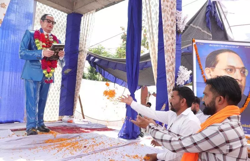 प्रतिमा तोड़फोड़, राज्य SC पैनल प्रमुख 10 जून को नांगल गांव का दौरा करेंगे प्रतिमा तोड़फोड़, राज्य SC पैनल प्रमुख 10 जून को नांगल गांव का दौरा करेंगे