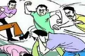Haryana: बकरीद की नमाज के बाद दो पक्षों में खूनी संघर्ष, आधा दर्जन लोग घायल Haryana: बकरीद की नमाज के बाद दो पक्षों में खूनी संघर्ष, आधा दर्जन लोग घायल