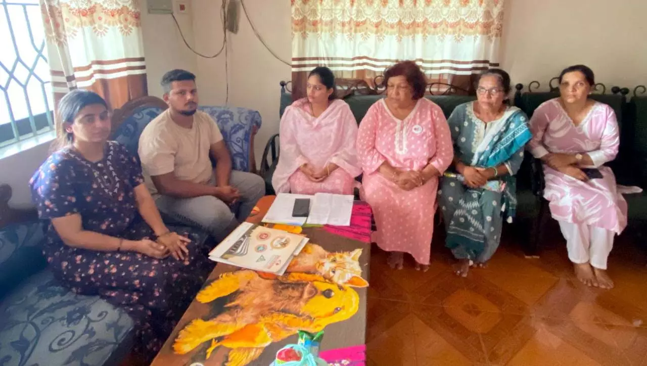 Bastora में दंपत्ति पर हमले को लेकर महिला कांग्रेस ने सरकार की आलोचना की Bastora में दंपत्ति पर हमले को लेकर महिला कांग्रेस ने सरकार की आलोचना की