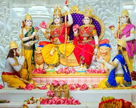 राम दरबार सजने के बाद अयोध्या में श्रद्धालुओं की संख्या बढ़ी, सुरक्षा व्यवस्था चाक-चौबंद राम दरबार सजने के बाद अयोध्या में श्रद्धालुओं की संख्या बढ़ी, सुरक्षा व्यवस्था चाक-चौबंद