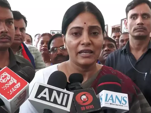 ऑपरेशन सिंदूर पर कांग्रेस नेता राजनीति कर रहे हैं: केंद्रीय मंत्री Anupriya Patel ऑपरेशन सिंदूर पर कांग्रेस नेता राजनीति कर रहे हैं: केंद्रीय मंत्री Anupriya Patel