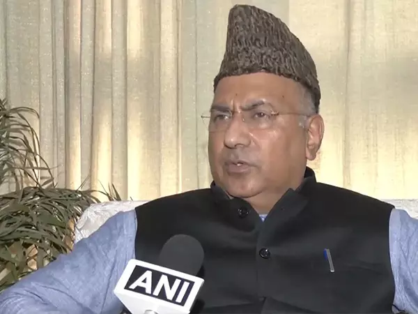 भारत पाकिस्तान के आतंकवाद के कैंसर से निपटने में सक्षम है: BJP MP भारत पाकिस्तान के आतंकवाद के कैंसर से निपटने में सक्षम है: BJP MP
