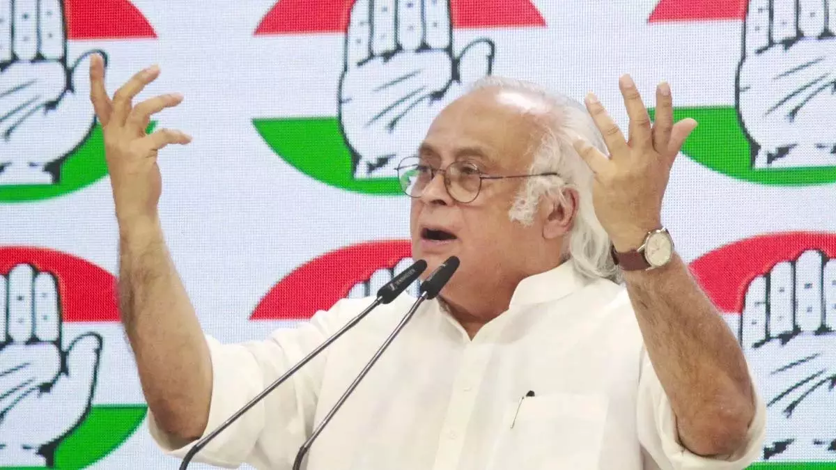 मणिपुर की पीड़ा पर प्रधानमंत्री की असंवेदनशीलता, कांग्रेस ने किया हमला मणिपुर की पीड़ा पर प्रधानमंत्री की असंवेदनशीलता, कांग्रेस ने किया हमला