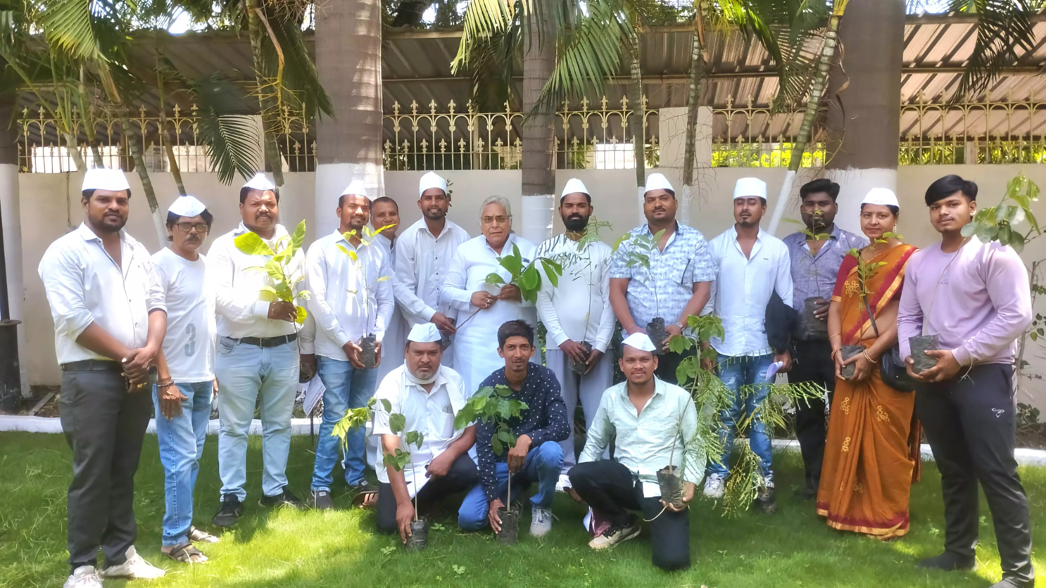 दुर्ग में कांग्रेस सेवा दल को नई कार्यकारिणी का तोहफ़ा, अरुण वोरा से मिला मार्गदर्शन दुर्ग में कांग्रेस सेवा दल को नई कार्यकारिणी का तोहफ़ा, अरुण वोरा से मिला मार्गदर्शन
