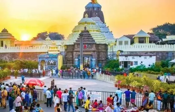 श्रीजगन्नाथ मंदिर क्षेत्र में मांस और शराब पर रोक : पुरी बनेगा तीर्थ नगरी श्रीजगन्नाथ मंदिर क्षेत्र में मांस और शराब पर रोक : पुरी बनेगा तीर्थ नगरी