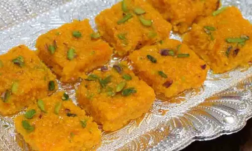 Mango Kalakand : ये मिठाई आपके परिवार के साथ-साथ आपके मेहमानों को भी खुश कर देगी