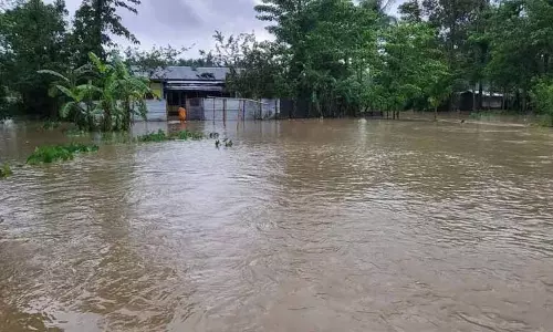 Assam में बाढ़ की स्थिति में मामूली सुधार, नदियों का जलस्तर घटने का संकेत