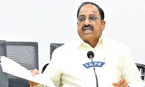 एटाला ने KLIS के बारे में झूठ बोला, परियोजना को कभी कैबिनेट की मंजूरी नहीं मिली: थुम्माला एटाला ने KLIS के बारे में झूठ बोला, परियोजना को कभी कैबिनेट की मंजूरी नहीं मिली: थुम्माला
