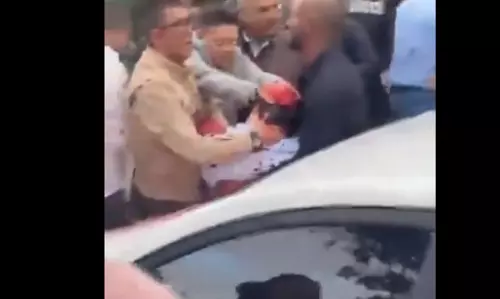राष्ट्रपति पद के उम्मीदवार पर फायरिंग, वीडियो राष्ट्रपति पद के उम्मीदवार पर फायरिंग, वीडियो