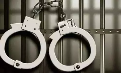 महिला SI पर हमला करने के आरोप में कांग्रेस नेता और उनके सहयोगी गिरफ्तार